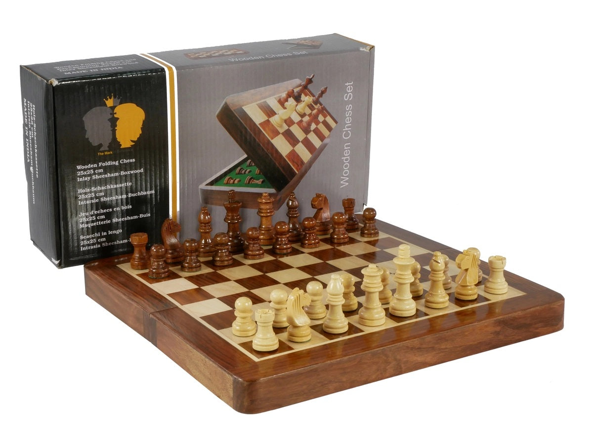 Magnetic Foldable Chess Set (10")