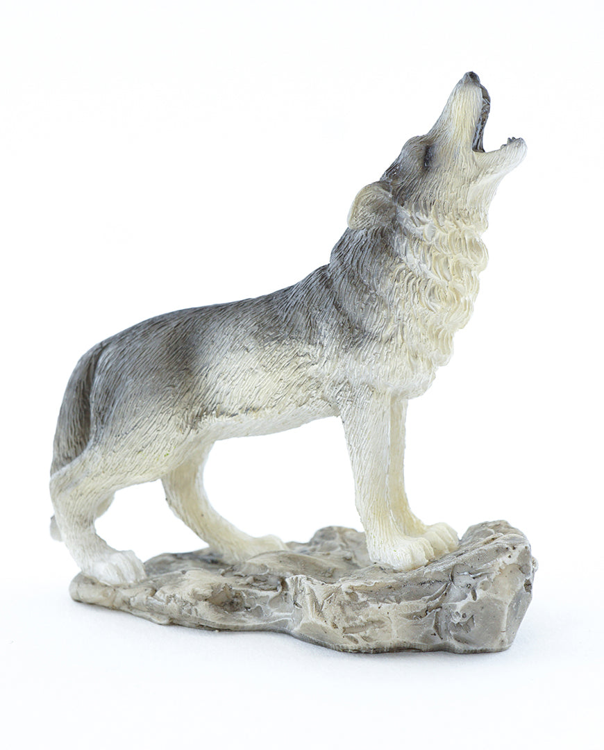 Howling Wolf