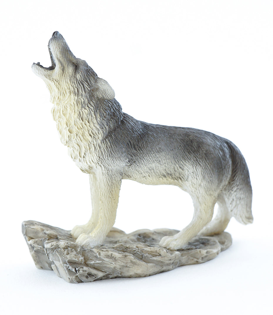 Howling Wolf