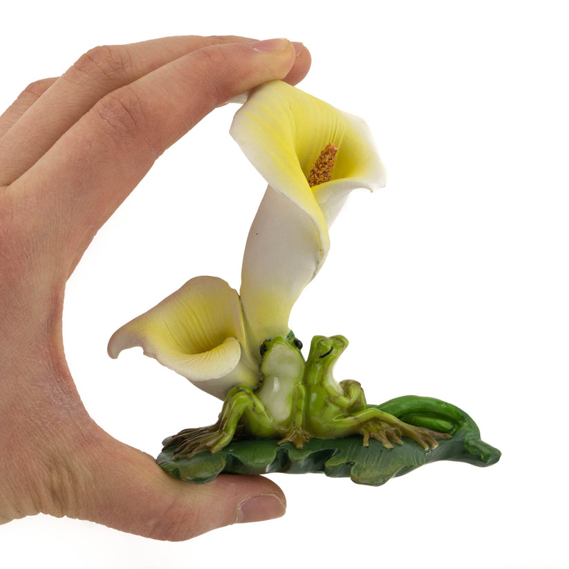 Frogs with Calla Lily