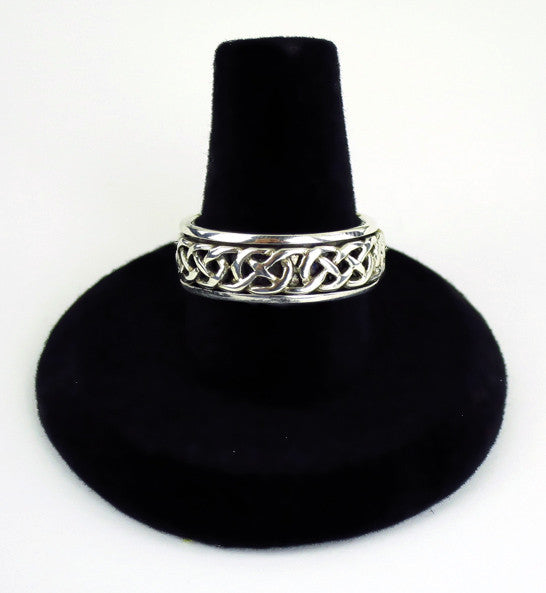 Celtic Spinner Ring -- DragonSpace