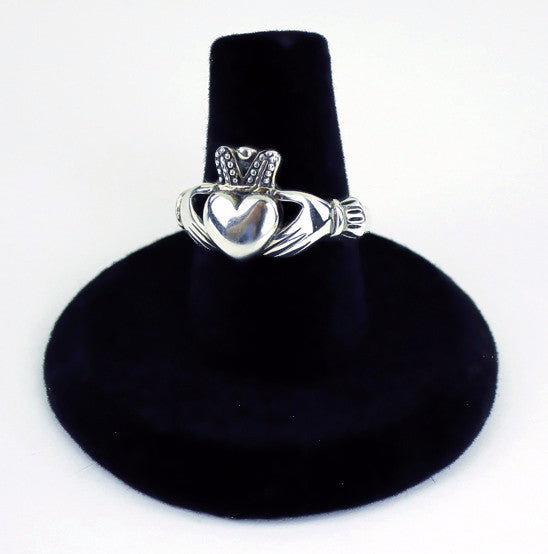 Large Claddagh Ring