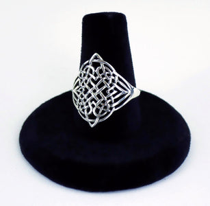 Celtic Weave Ring -- DragonSpace