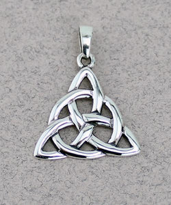 Celtic Pendant -- DragonSpace