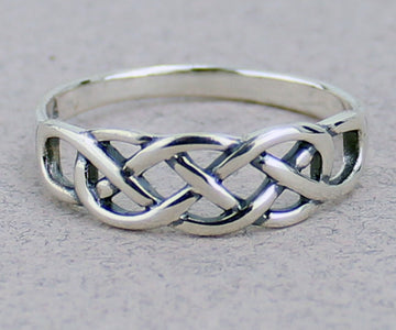 Celtic Weave Ring -- DragonSpace