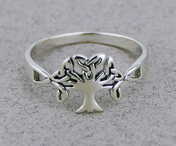 Triquetra Tree of Life Ring