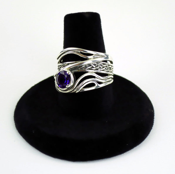 Celtic Weave Ring with Gemstone -- DragonSpace