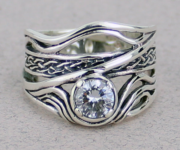 Celtic Weave Ring with Gemstone -- DragonSpace