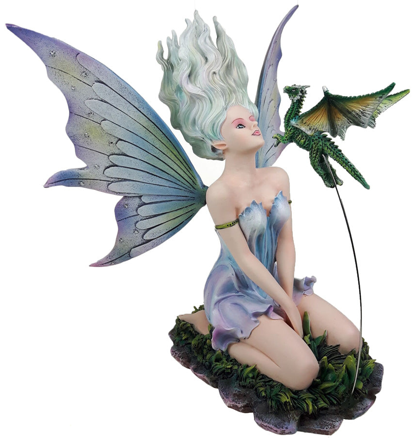 Cloe Fairy with Flying Dragon -- DragonSpace