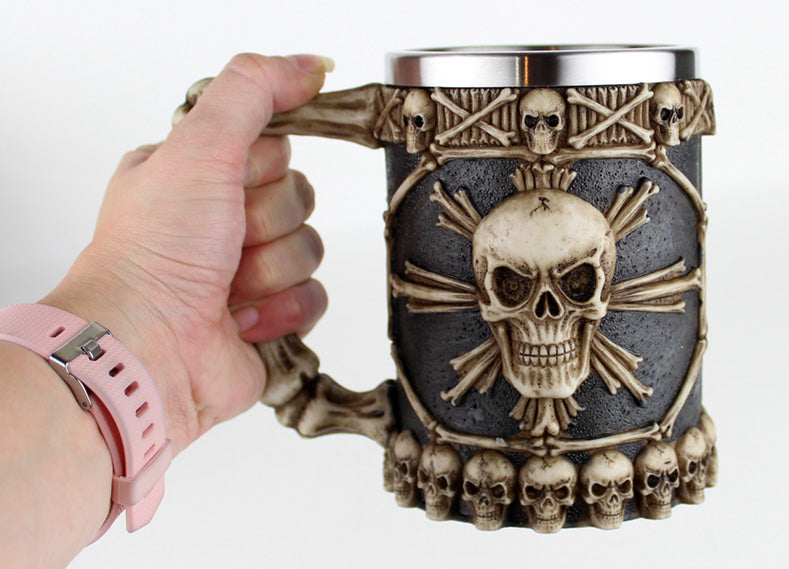 Skull & Crossbones Mug