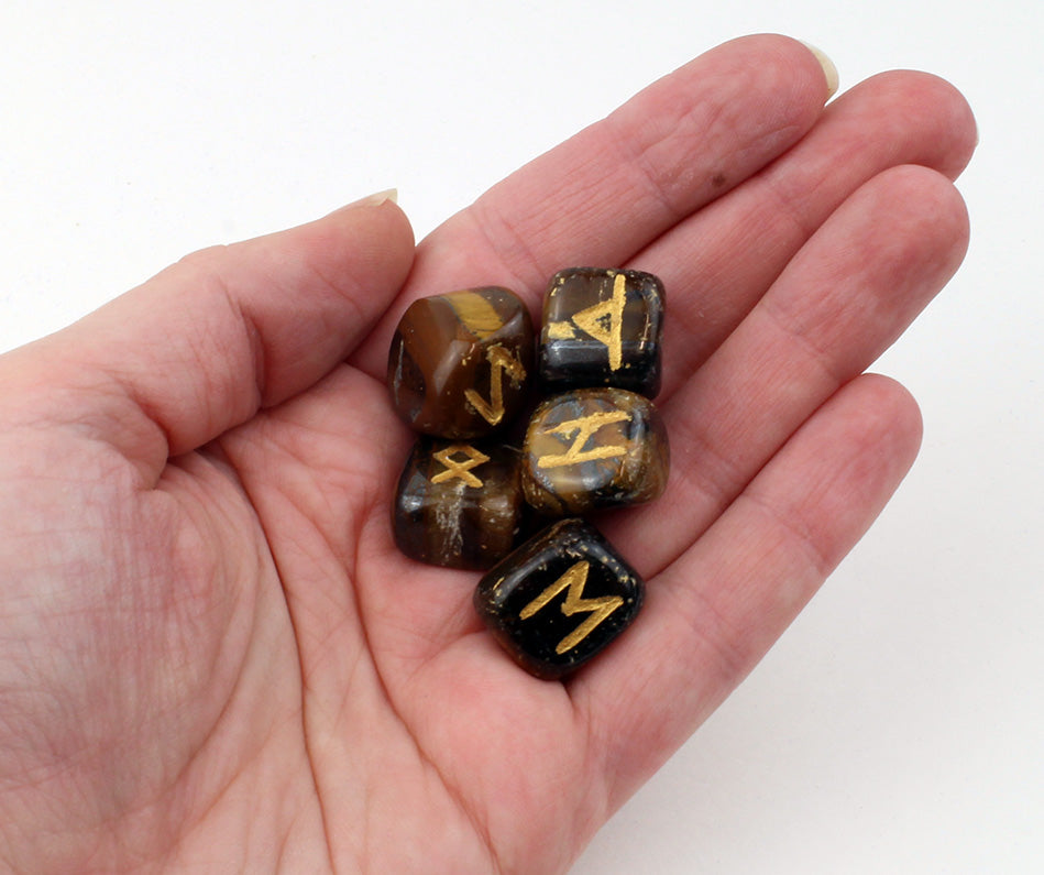 Tiger's Eye Rune Set